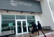 Aplazan sentencia contra padre de Dafne