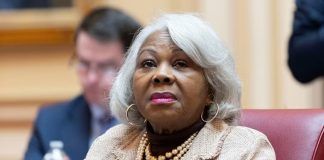 Acusan a senadora de Virginia por narcotráfico y lavado
